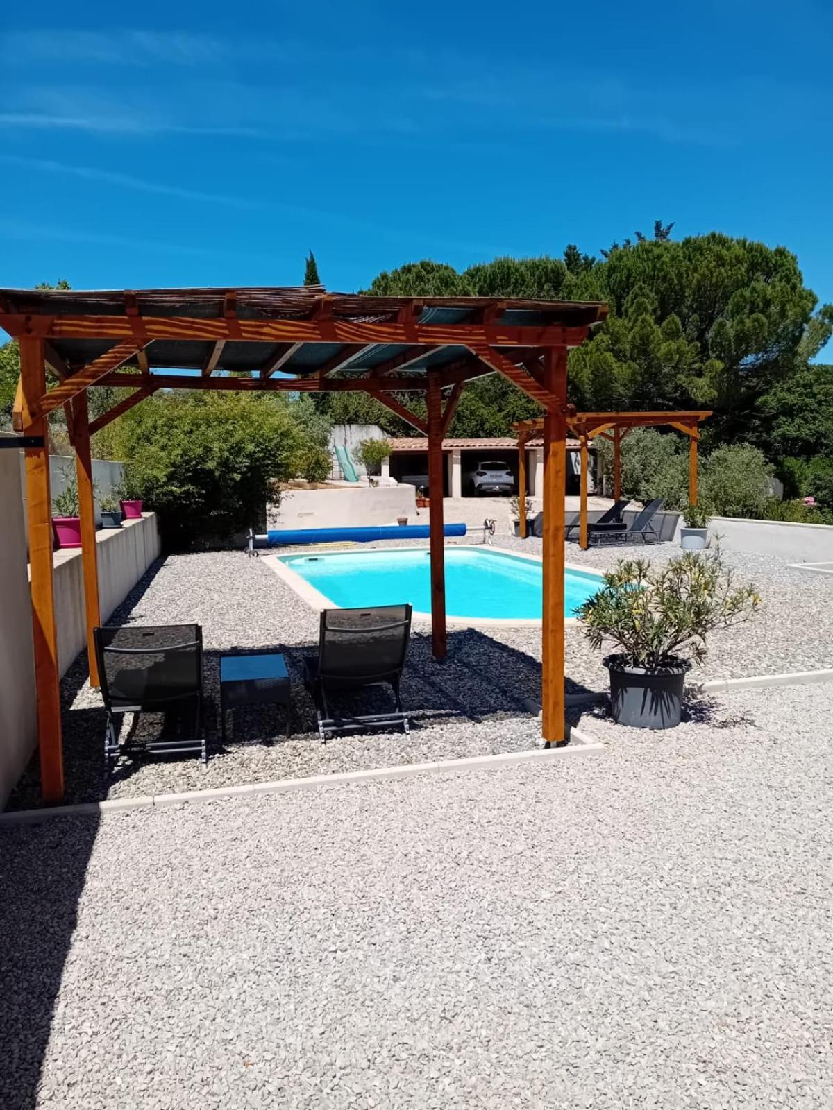 Chambres D'Hotes, B&B Climatisees La Borrellienne Saint-Maximin Exteriör bild