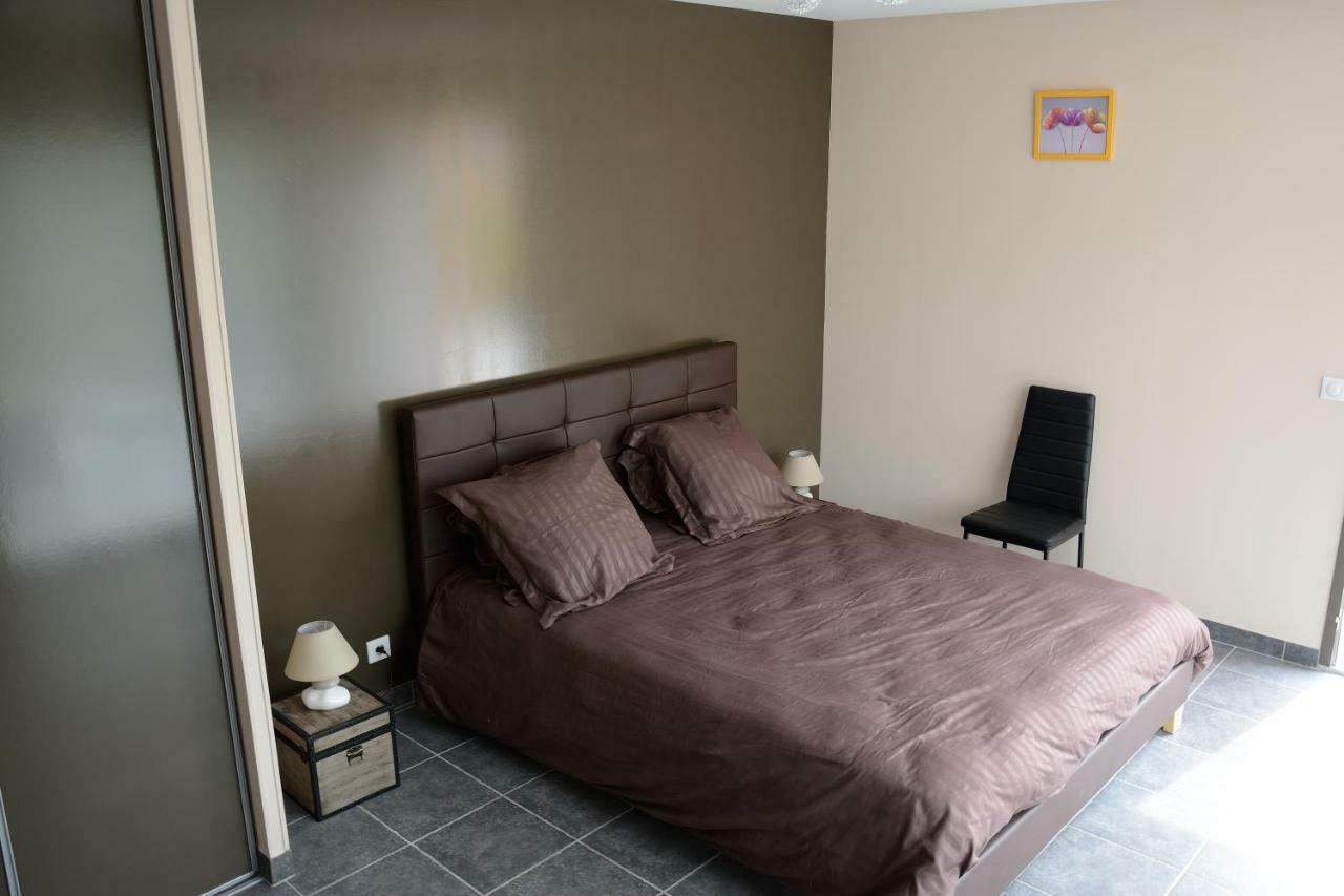 Chambres D'Hotes, B&B Climatisees La Borrellienne Saint-Maximin Exteriör bild